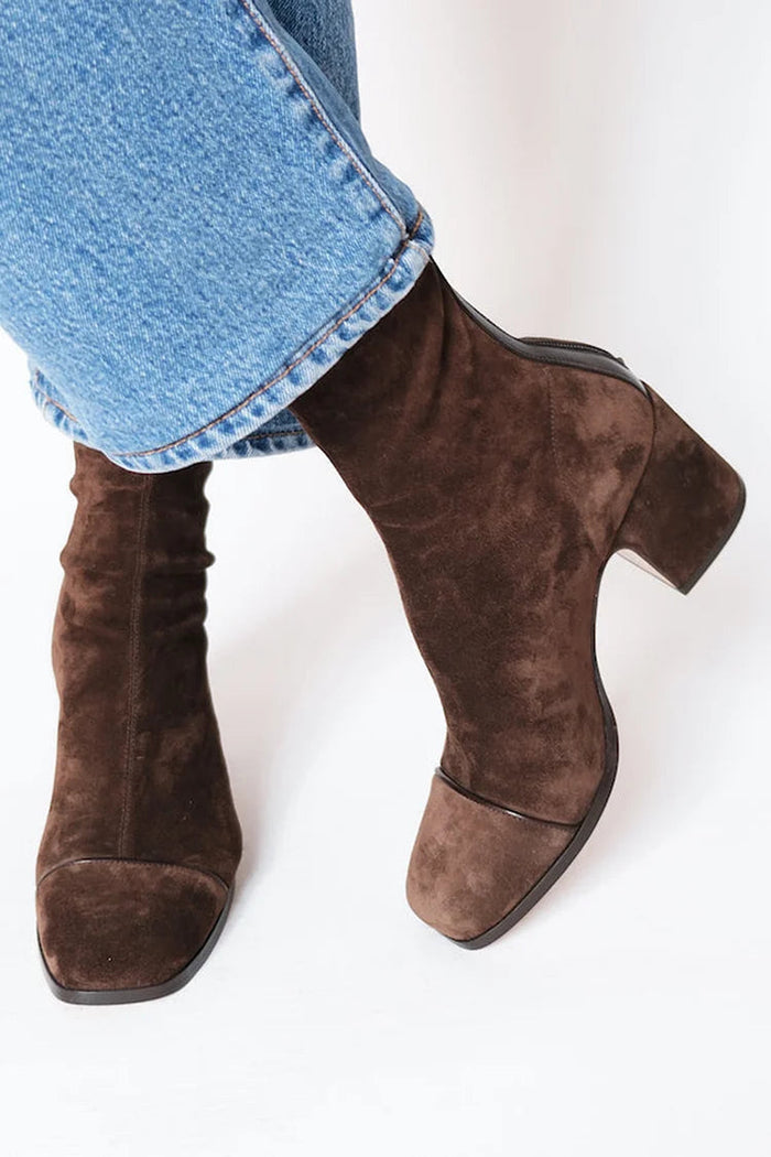 Benedita | Botas elegantes com tacão