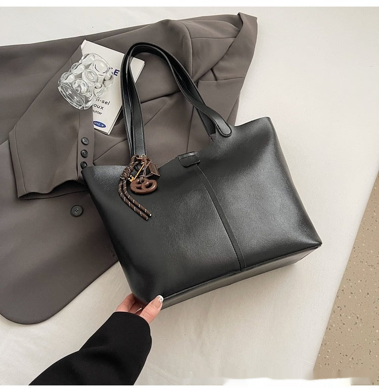 Lília | Mala Texturizada Vintage de Ombro