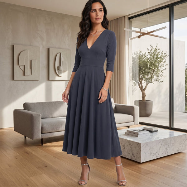 Gisela | Vestido Fluido com Decote em V